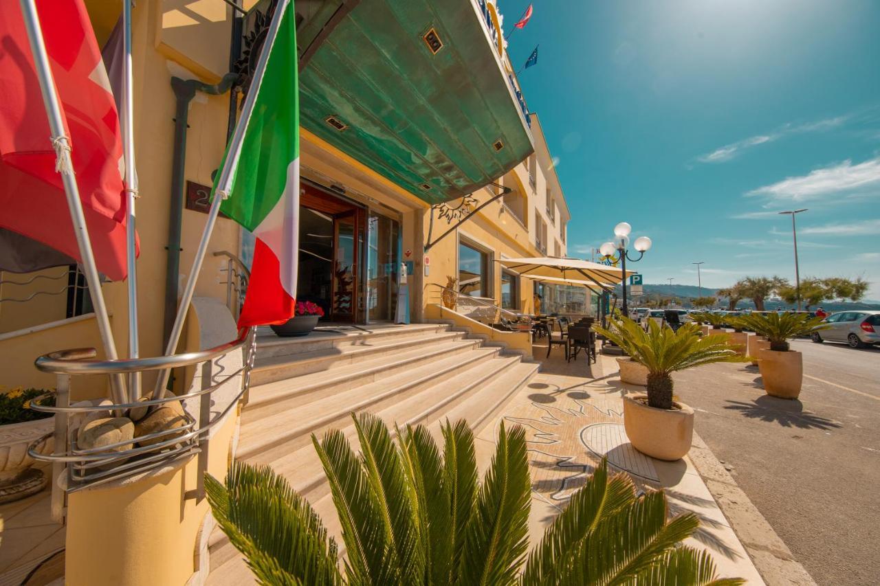 Hotel Riva Del Sole Cefalu Ngoại thất bức ảnh